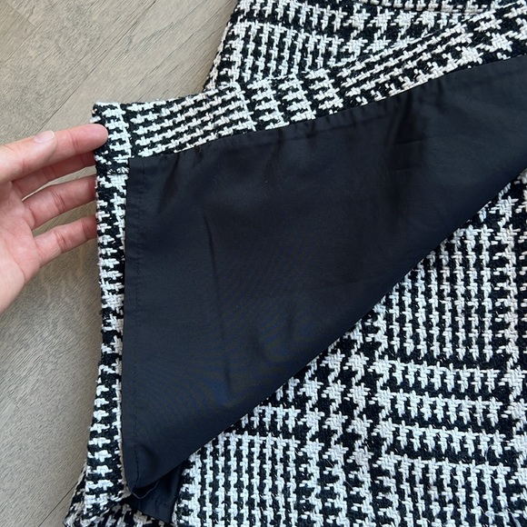 Forever 21 Tweed Skirt - Size Medium - Picture 3 of 5